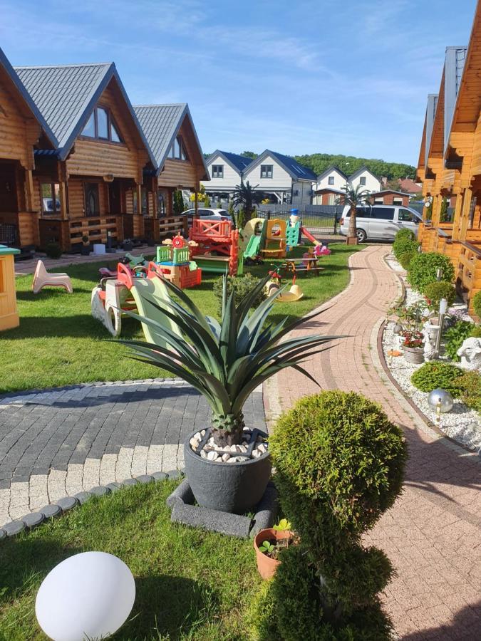 Domki Letniskowe Paradise Rewal Eksteriør billede